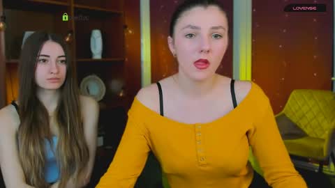 dolly_sunshine online show from 04.23.26