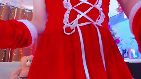 Dollya online show from 12.27.24