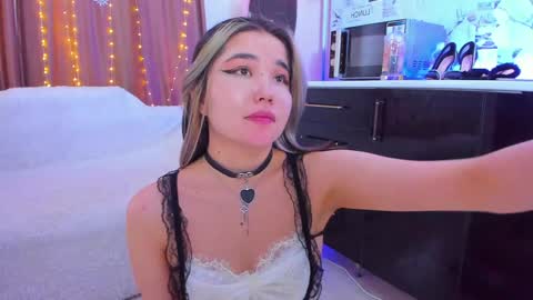 Dollya online show from 02.04.25