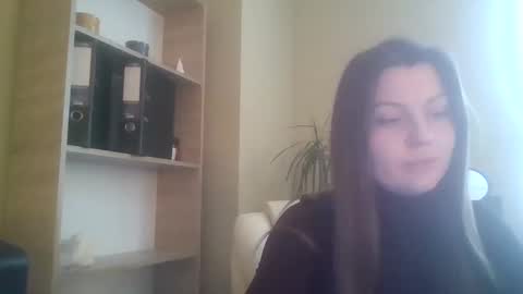 DollyRoma online show from 11.26.25