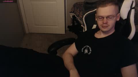 Snapshot of doloresman chatting on 03.06.25 doloresman online show from 03.06.25