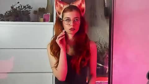 Dolores Sage online show from 05.10.26