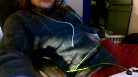 Snapshot of dolphindict chatting on 12.25.24 dolphindict online show from 12.25.24