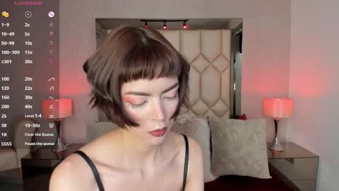 Snapshot of dolyconor chatting on 05.08.26 Dolly online show from 05.08.26