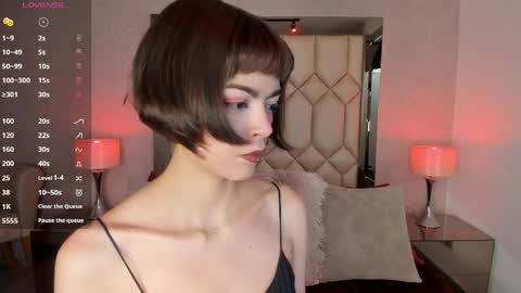 Snapshot of dolyconor chatting on 05.24.26 Dolly online show from 05.24.26