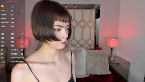 Snapshot of dolyconor chatting on 05.31.26 Dolly online show from 05.31.26