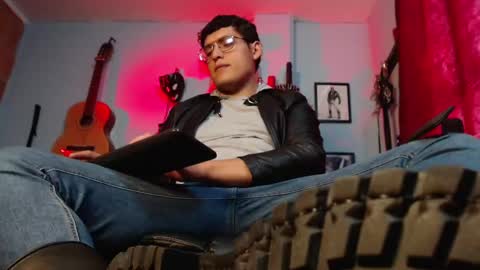 Diego Castell online show from 09.18.25