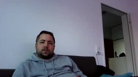 Snapshot of dombio_12 chatting on 02.21.25 dombio_12 online show from 02.21.25