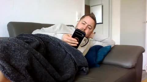 Snapshot of dombio_12 chatting on 03.01.26 dombio_12 online show from 03.01.26