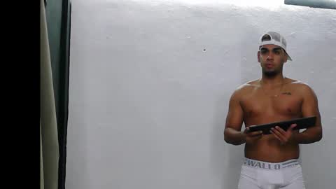 Snapshot of dombylogan chatting on 03.24.26 Logan online show from 03.24.26