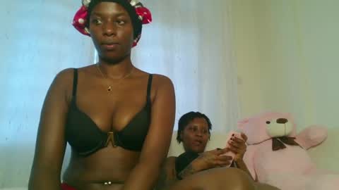 Snapshot of domecesy chatting on 03.26.26 Amarie noels online show from 03.26.26