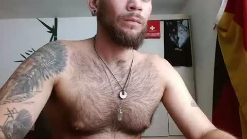 Logan - INDEPENDET MODEL online show from 06.16.26