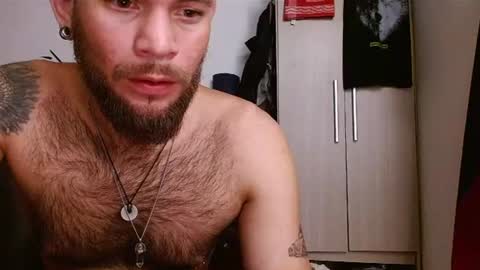 Logan - INDEPENDET MODEL online show from 07.04.26