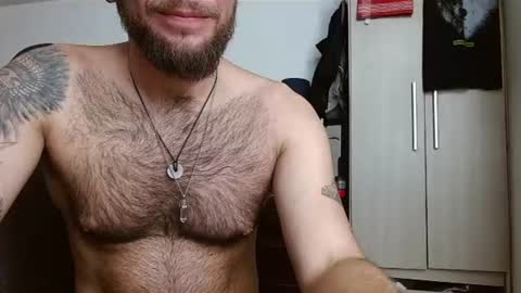 Logan - INDEPENDET MODEL online show from 07.06.26