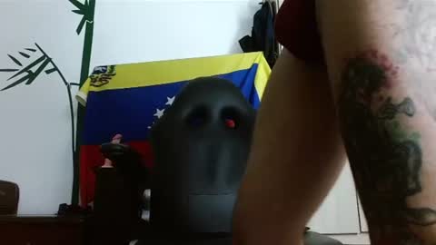 Logan - INDEPENDET MODEL online show from 07.07.26