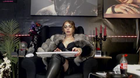 Snapshot of dominatrixeve chatting on 02.07.25 Dominatrix Eve online show from 02.07.25