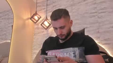 Snapshot of dominic_de_luca chatting on 07.24.26 dominic de luca online show from 07.24.26