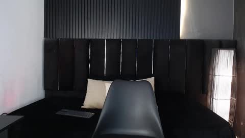 Dominic online show from 09.15.25