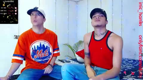 Snapshot of dominic_hanks chatting on 01.16.25 DOMINIC AND ANDREW online show from 01.16.25