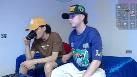 Snapshot of dominic_hanks chatting on 09.24.25 DOMINIC AND ANDREW online show from 09.24.25