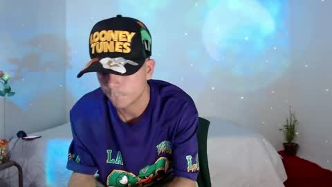 Snapshot of dominic_hanks chatting on 05.09.26 DOMINIC AND ANDREW online show from 05.09.26