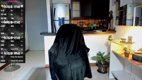 SANTI  independent model online show from 09.11.25