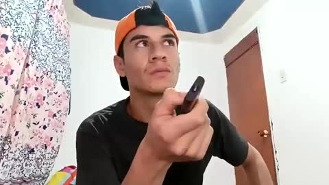 Snapshot of dominic_radccliffe chatting on 12.27.24 Your real love online show from 12.27.24