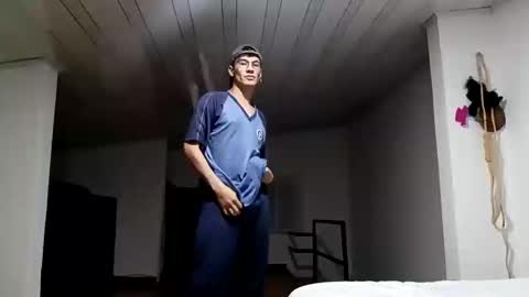 Snapshot of dominic_radccliffe chatting on 01.11.25 Your real love online show from 01.11.25