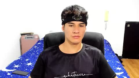 Snapshot of dominic_radccliffe chatting on 11.03.25 Your real love online show from 11.03.25