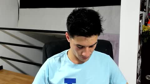 Snapshot of dominic_radccliffe chatting on 11.24.25 Your real love online show from 11.24.25