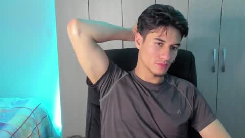 Snapshot of dominic_radccliffe chatting on 05.28.26 Your real love online show from 05.28.26