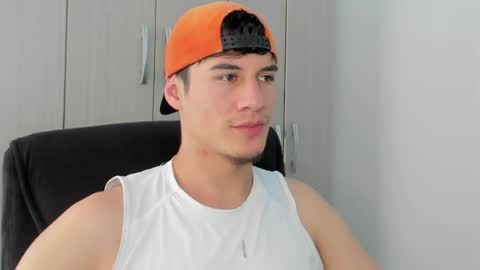 Snapshot of dominic_radccliffe chatting on 06.07.26 Your real love online show from 06.07.26