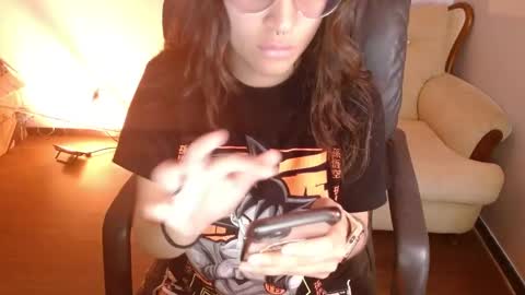   online show from 04.22.26