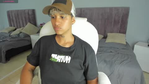 Snapshot of dominick_joness chatting on 01.23.25 Dominick online show from 01.23.25