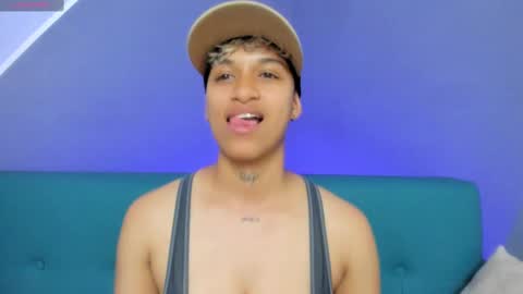 Snapshot of dominick_joness chatting on 03.02.25 Dominick online show from 03.02.25