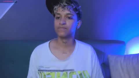 Snapshot of dominick_joness chatting on 03.04.25 Dominick online show from 03.04.25