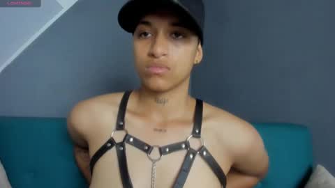 Snapshot of dominick_joness chatting on 03.10.25 Dominick online show from 03.10.25