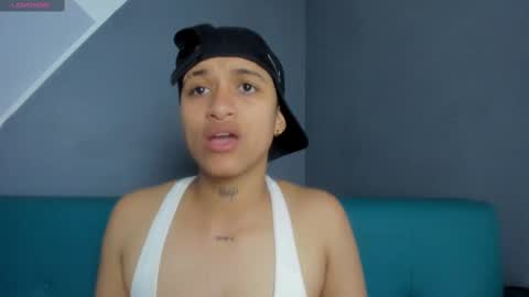 Snapshot of dominick_joness chatting on 03.11.25 Dominick online show from 03.11.25