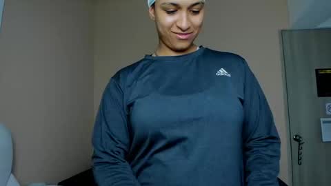 Snapshot of dominick_joness chatting on 09.13.25 Dominick online show from 09.13.25