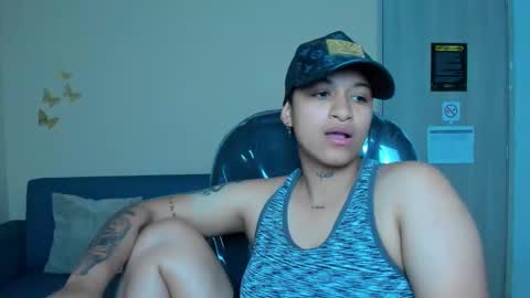 Snapshot of dominick_joness chatting on 11.03.25 Dominick online show from 11.03.25