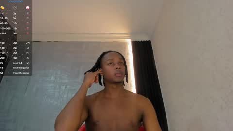 Snapshot of dominicsccott chatting on 02.27.25 Dominicscott online show from 02.27.25