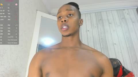 Snapshot of dominicsccott chatting on 07.31.26 Dominicscott online show from 07.31.26