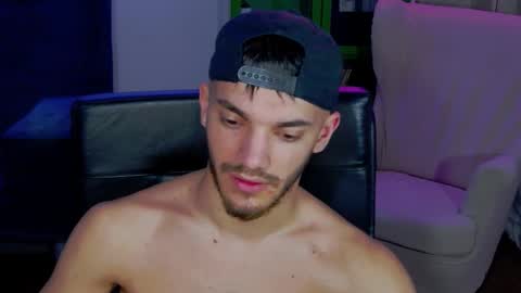 dominicvalente online show from 11.08.25