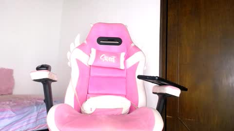   online show from 11.14.25