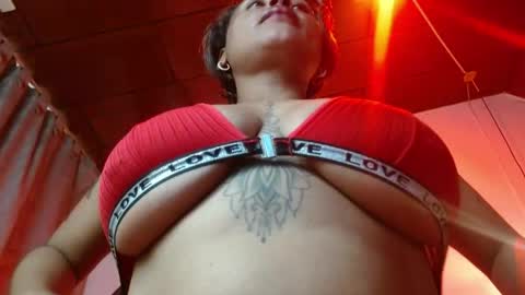 Snapshot of domink_gilr chatting on 05.14.26 D O M I N K online show from 05.14.26