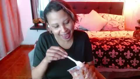 Snapshot of domink_gilr chatting on 06.24.26 D O M I N K online show from 06.24.26