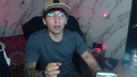 Snapshot of dominus_kane chatting on 01.08.26 dominus_kane online show from 01.08.26