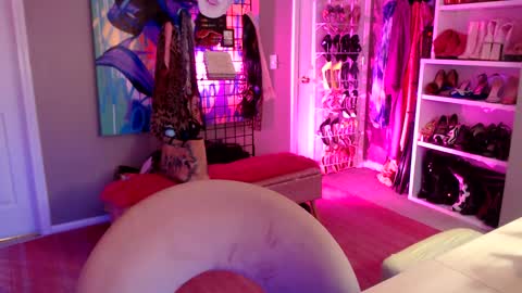 DommeTomorrow online show from 12.07.24