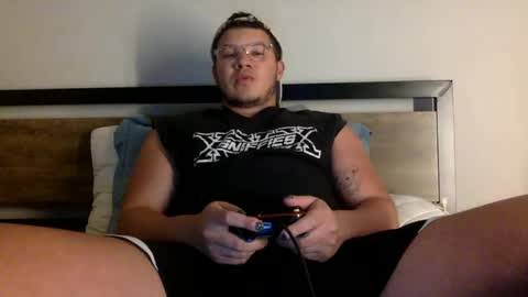 Snapshot of domuzumaki chatting on 11.16.25 Jarred online show from 11.16.25