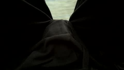 Snapshot of don_huang chatting on 03.29.26 don_huang online show from 03.29.26